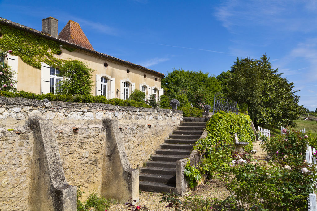 Vue arrière de la chartreuse de Saint-Aubin, Gers